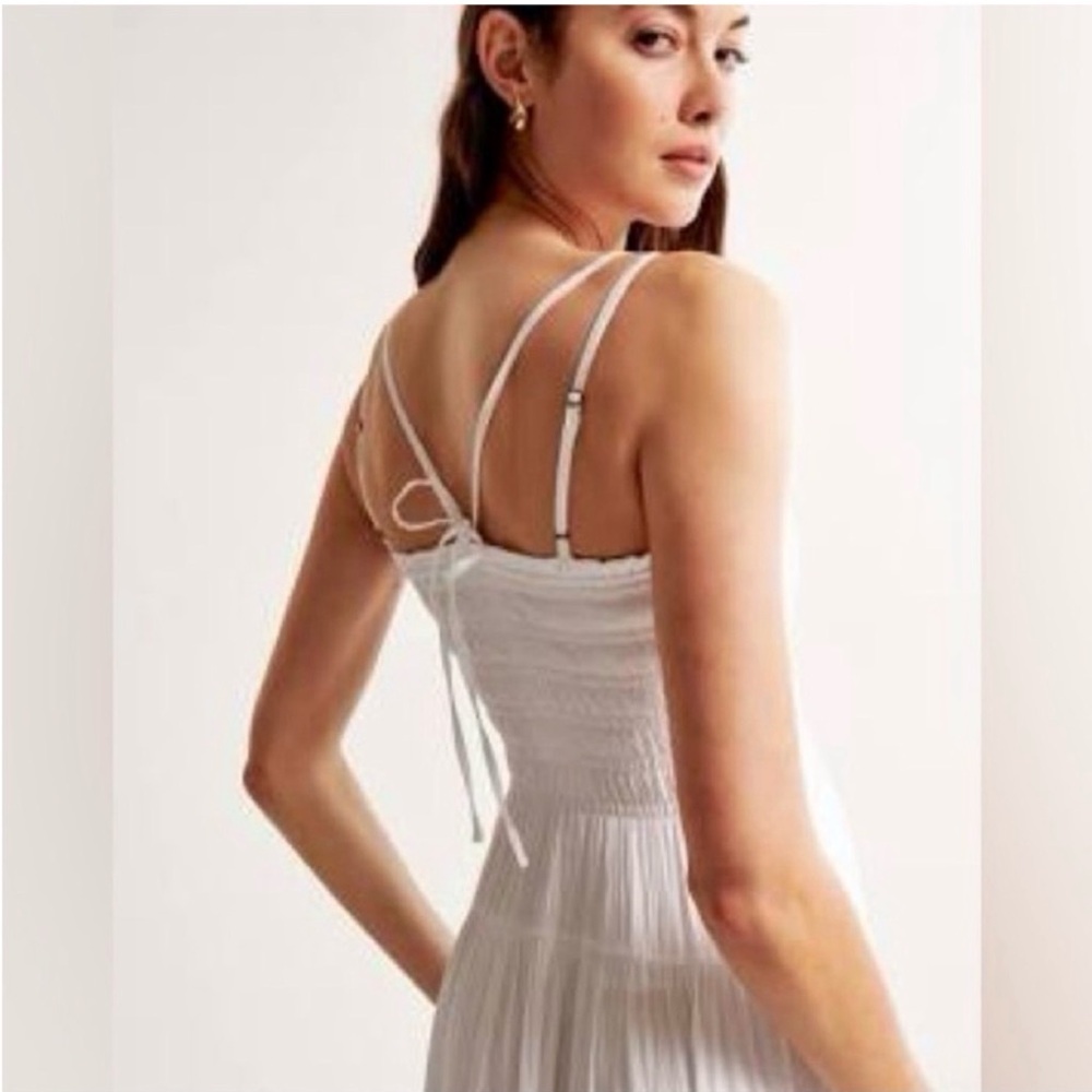 Abercrombie & Fitch White Smocked Maxi Dress XL Tall - Picture 2 of 8